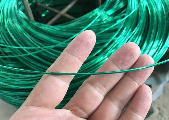Geelgroene pvc Met een laag bedekte Gi Draad 4mm Plastiek Met een laag bedekte Staaldraad