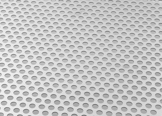 Het geperforeerde Aluminiumblad, Aluminium Geperforeerd Metaalcomité Lichtgewicht is Geschikt voor Architecturale Decoratie