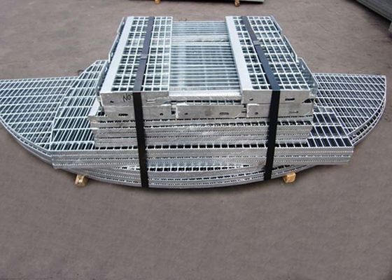 Onregelmatige Staalgrating met Speciale Vormen en voor Speciaal Gebruik voor Fabriek, Fontein, Pijpleiding, Boomdekking