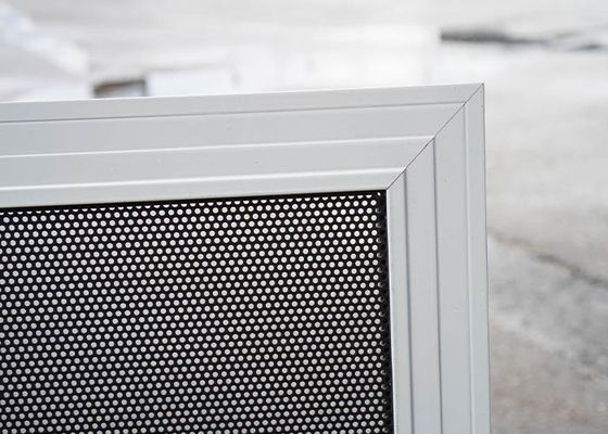 2mm Geperforeerd Aluminium Beveiligingsscherm 40% Open Oppervlak 750-1200mm Breedte