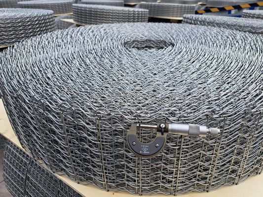 8 Lijndraad Offshore Pipeline Tegengewicht Gelast Maas Voor Versterking Betonlaag van Pipeline