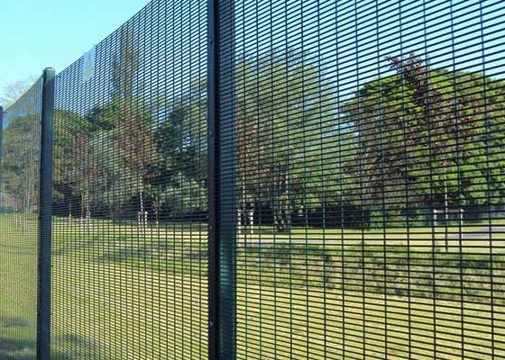 Groene 358 Anti beklimmen Mesh Galfan 358 Mesh Fencing For Higher Level-Veiligheid